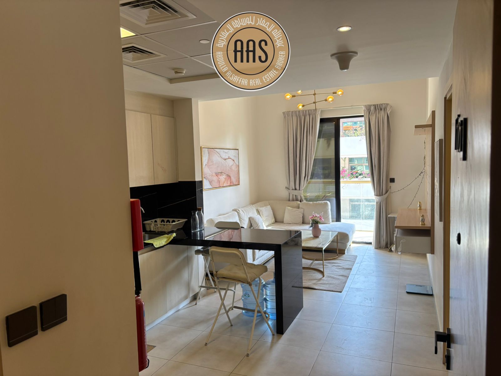 Elegant Super Luxury | Fully Furnished 1BHK| Multiple Views