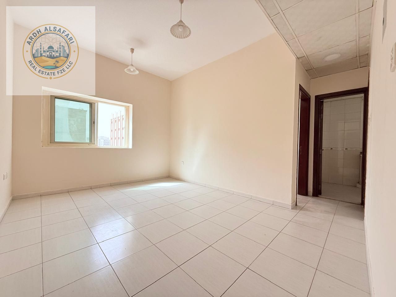 1BHK VERY SPACIOUS APARTMENT GOOD MANTINACE GOOD LOCATION MUWAILAH