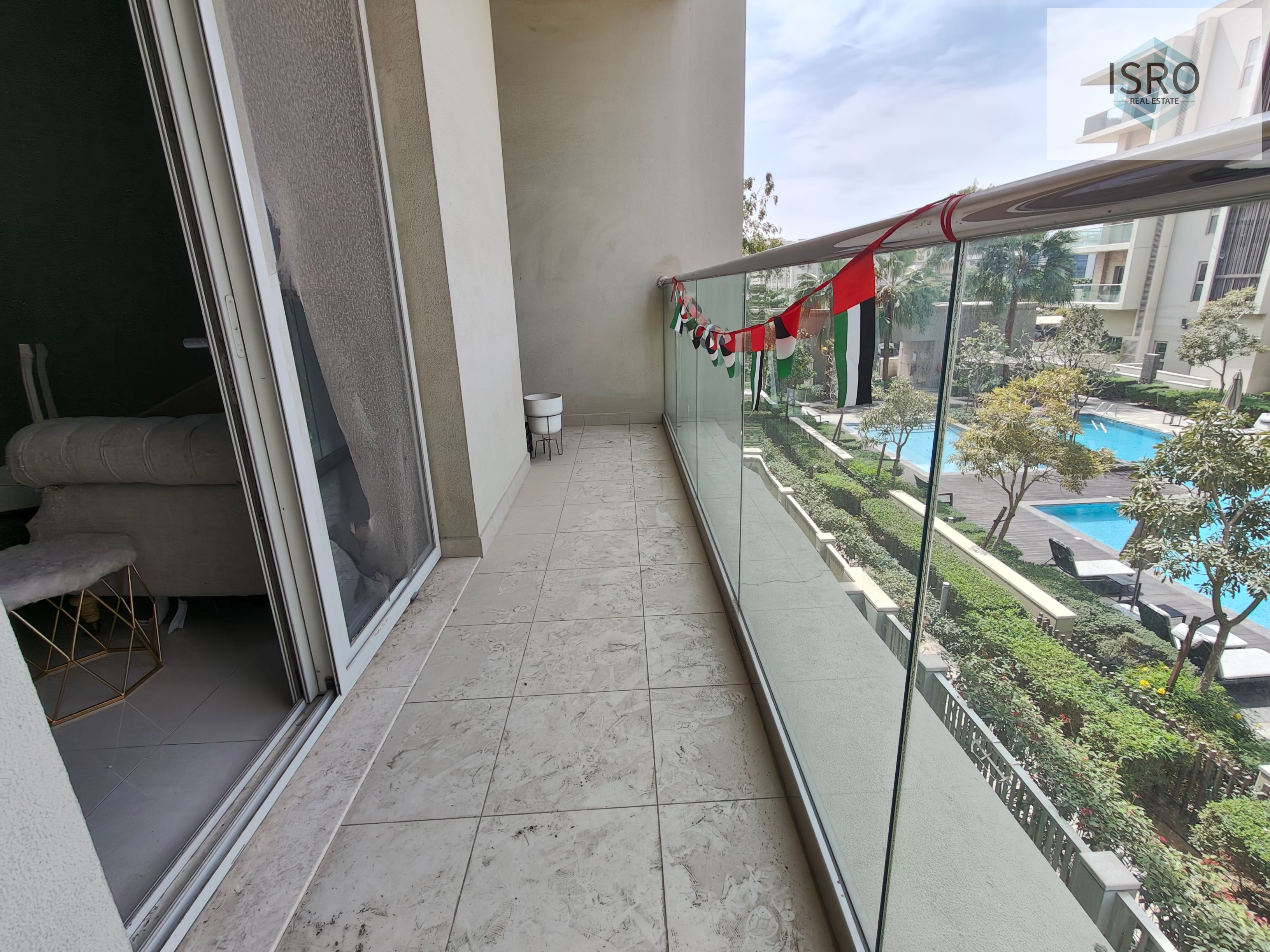 Luxurious 2BD-2 balconies -poll view-