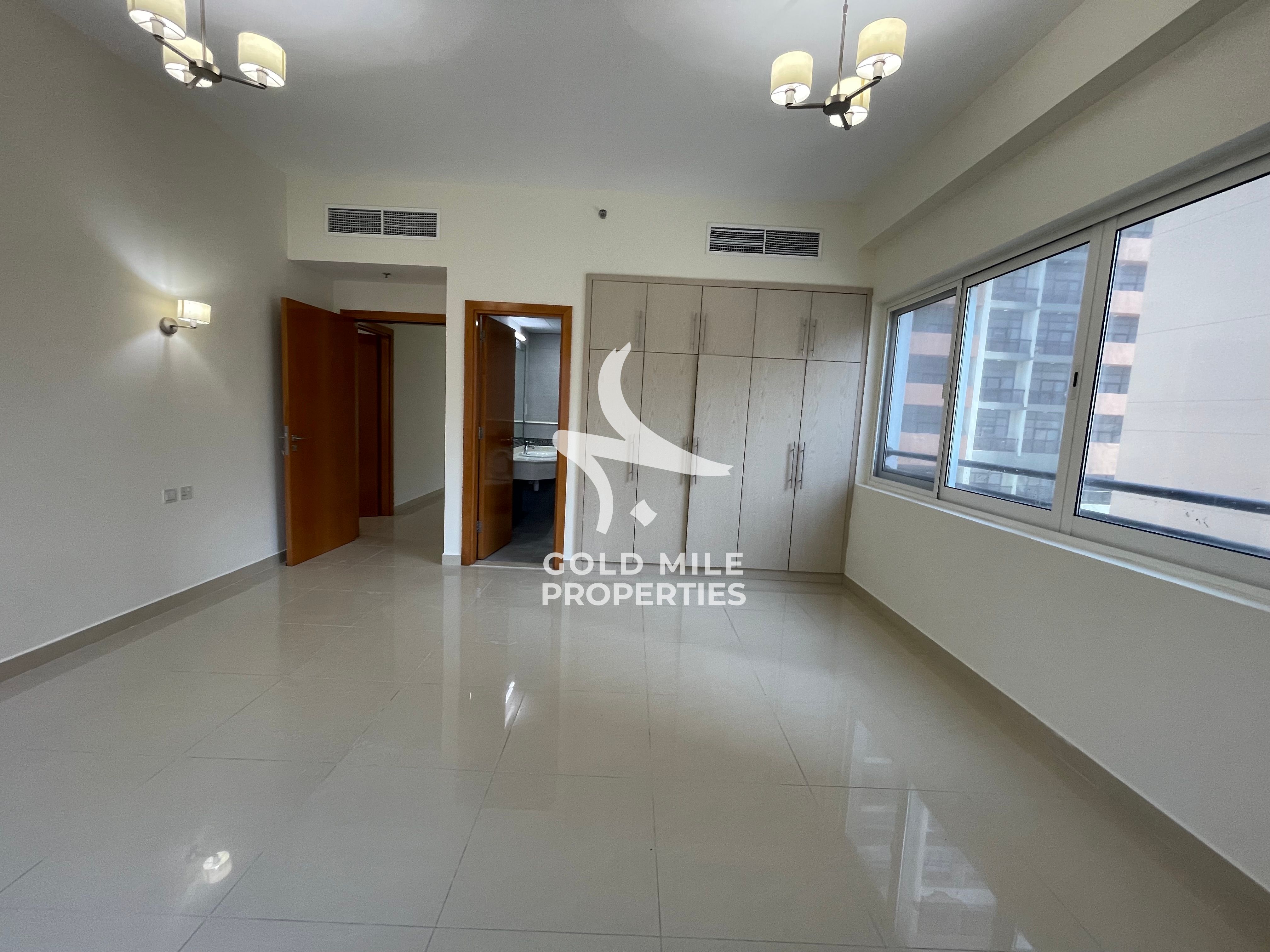 SPECIOUS APARTMENT. CHILLER FREE. PRIME LOCATION. EXCLUSIVE FOR FAMILY