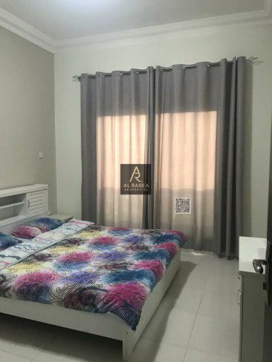 Two bedrooms and a living room in Emirates City, large spaces, close to all services.