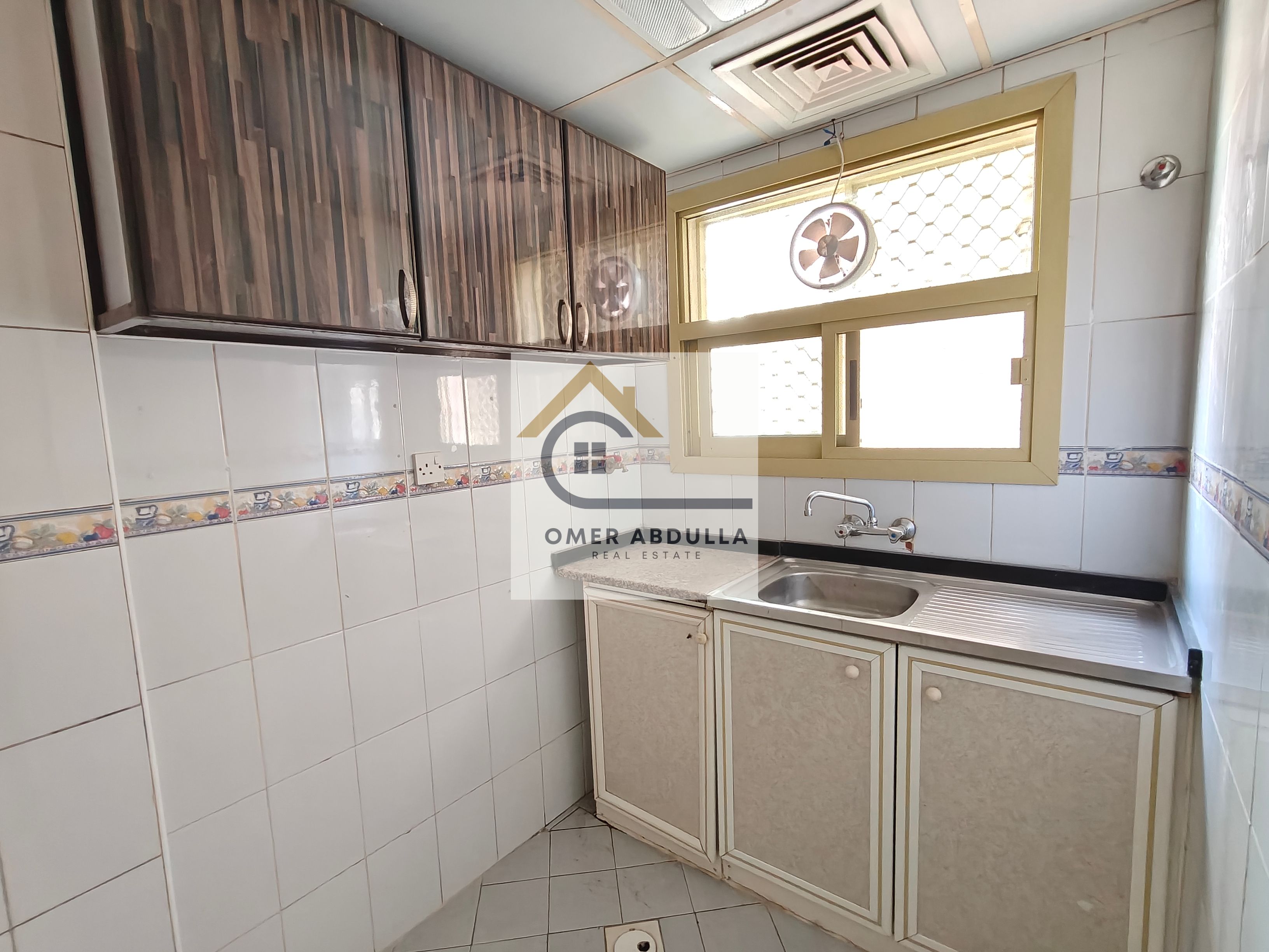 Spacious | Family Friendly | Ready To Move | Easy Exit