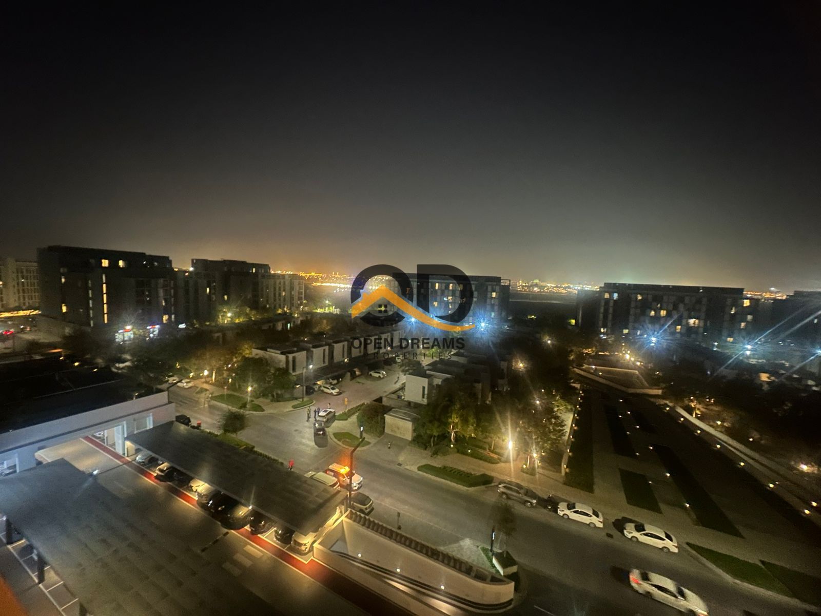 Modern Apartment with Landmark | Fully Furnished