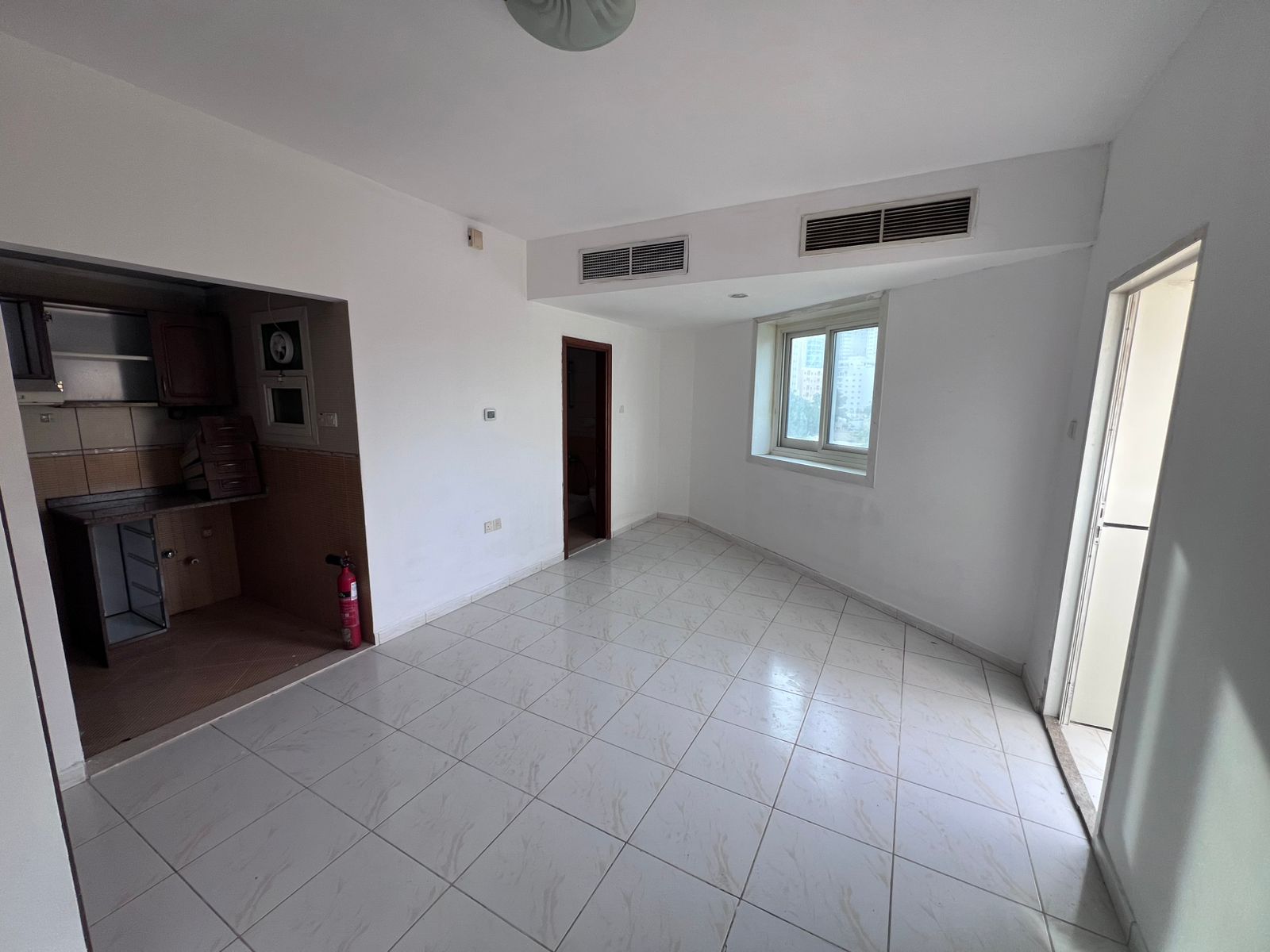 Studio for Rent in Al Rashidiya 3 – Separate Kitchen & Balcony