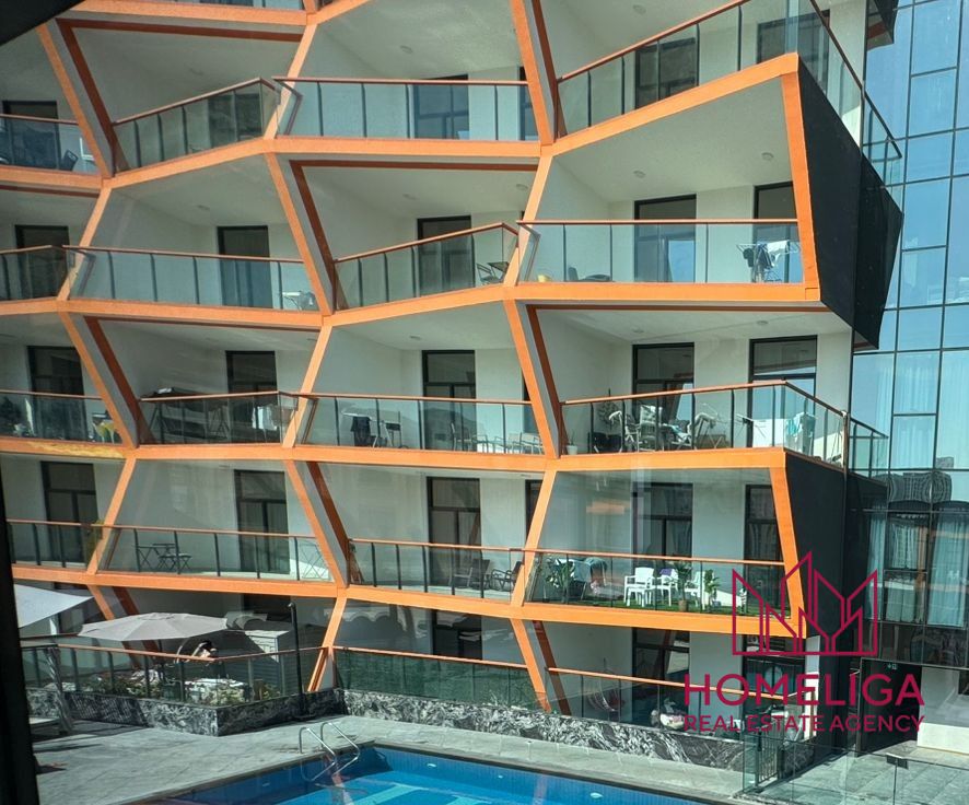 High Floor | Spacious 1BR | Prime Investment