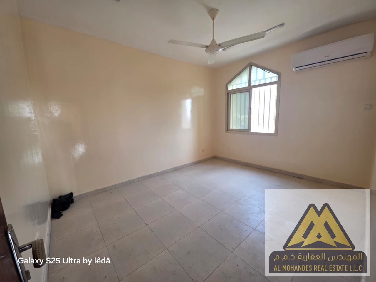 Spacious area | Distinctive view | Close to all services and schools