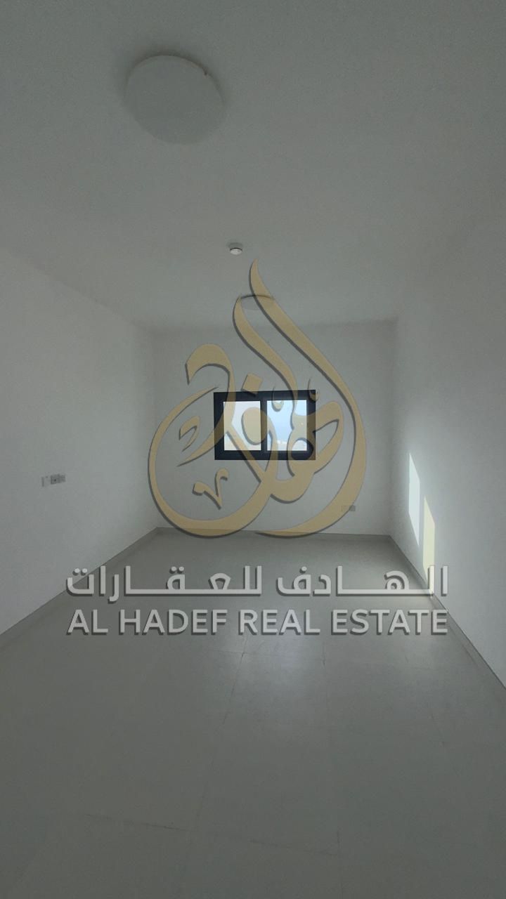 First occupier || Parking || Prime location || Flexible payment options || One month free