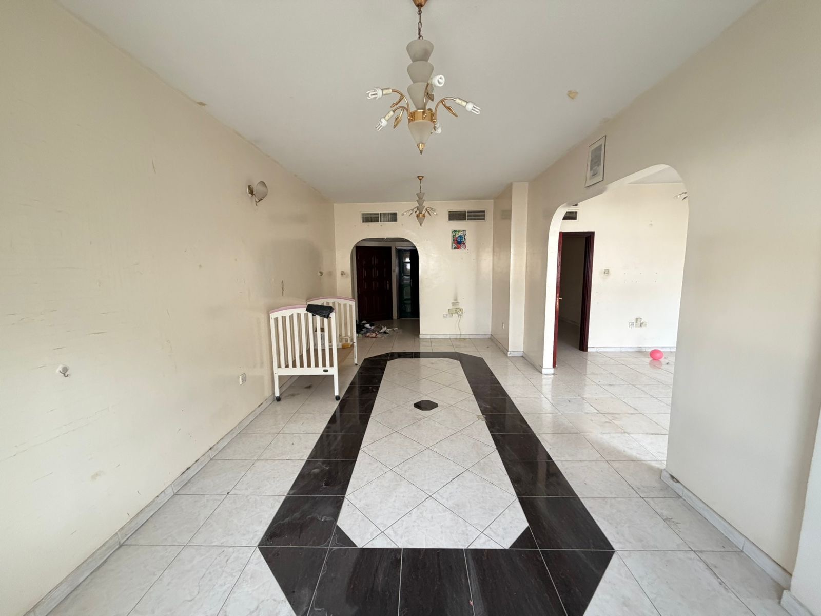 SUPER OFFER 3BED ROOM 3WAH ROOM BIG HALL CENTRAL AC &CENTRAL GAS