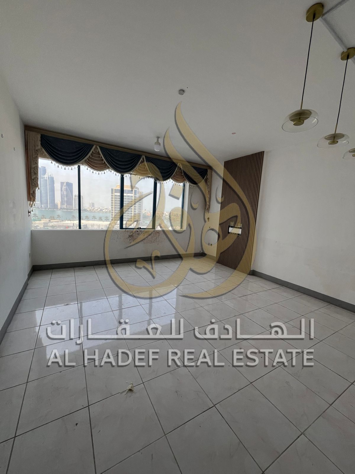 Al Hadef Real Estate is proud to present a premium and spacious residential opportunity in the highly sought-after Al Majaz 1 area, Sharjah. This pro