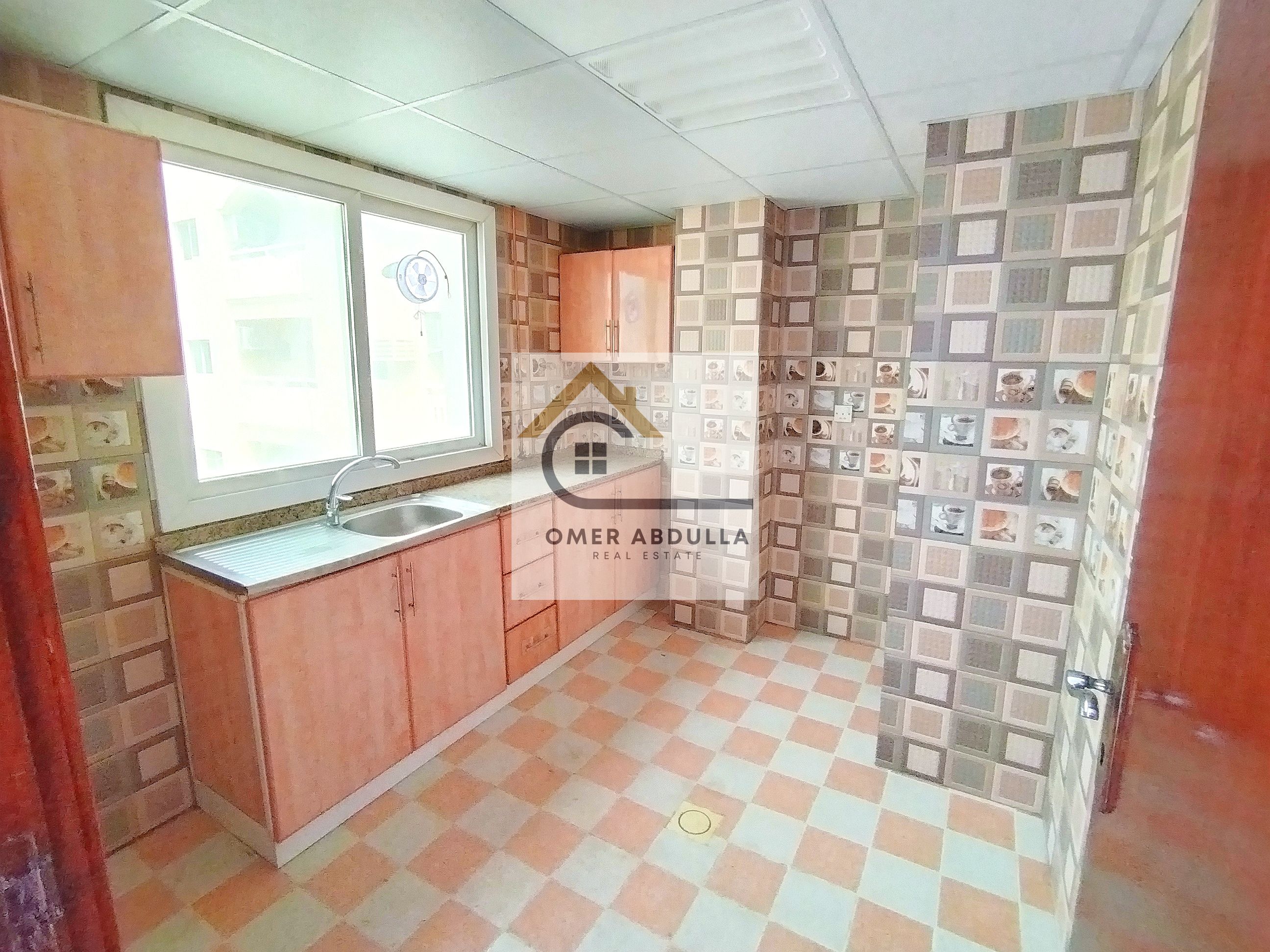 Like New 1BHK Apartment with Balcony for Family | Prime Location in Muwaileh