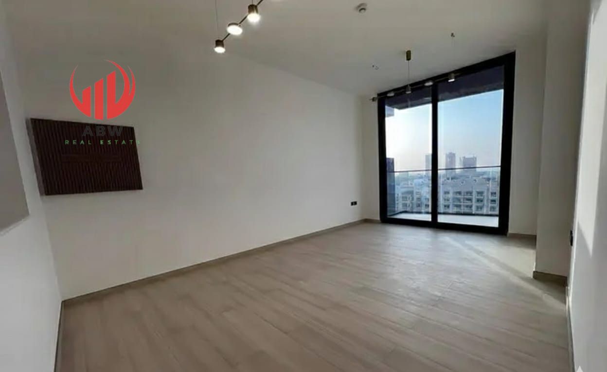 Luxury Living | Huge Layout | Unfurnished