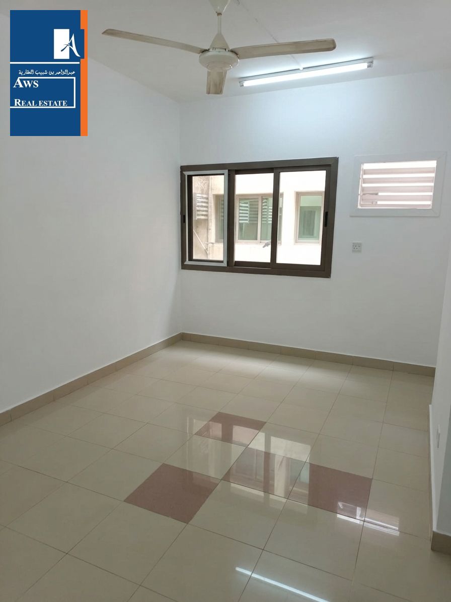 Budget-friendly Studio Flat for Families | Close to Public Transit