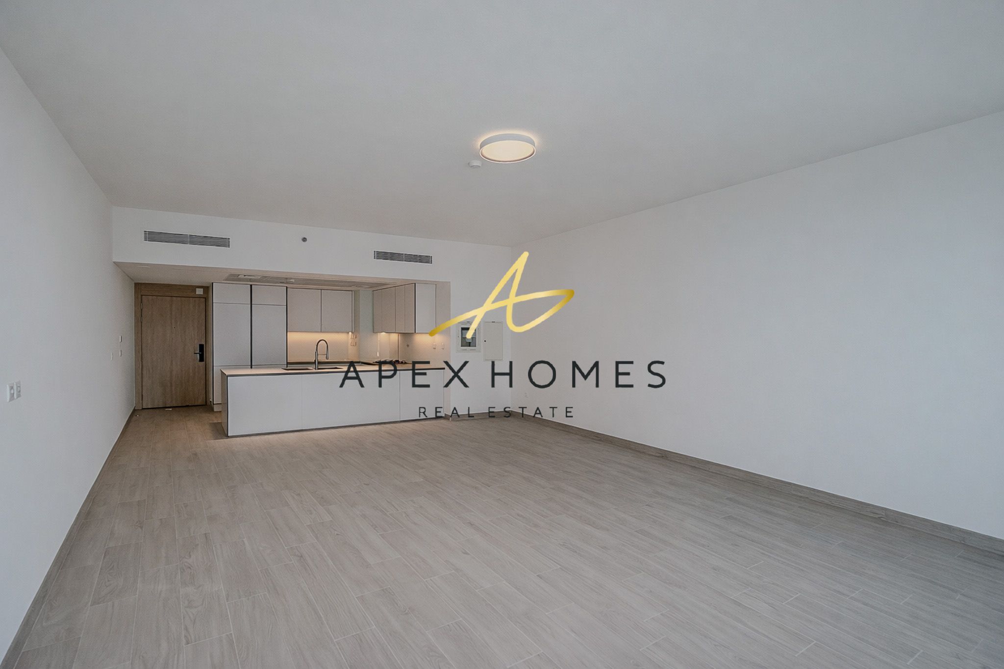 HUGE UNIT | Study/Maid | Amazing Facilities