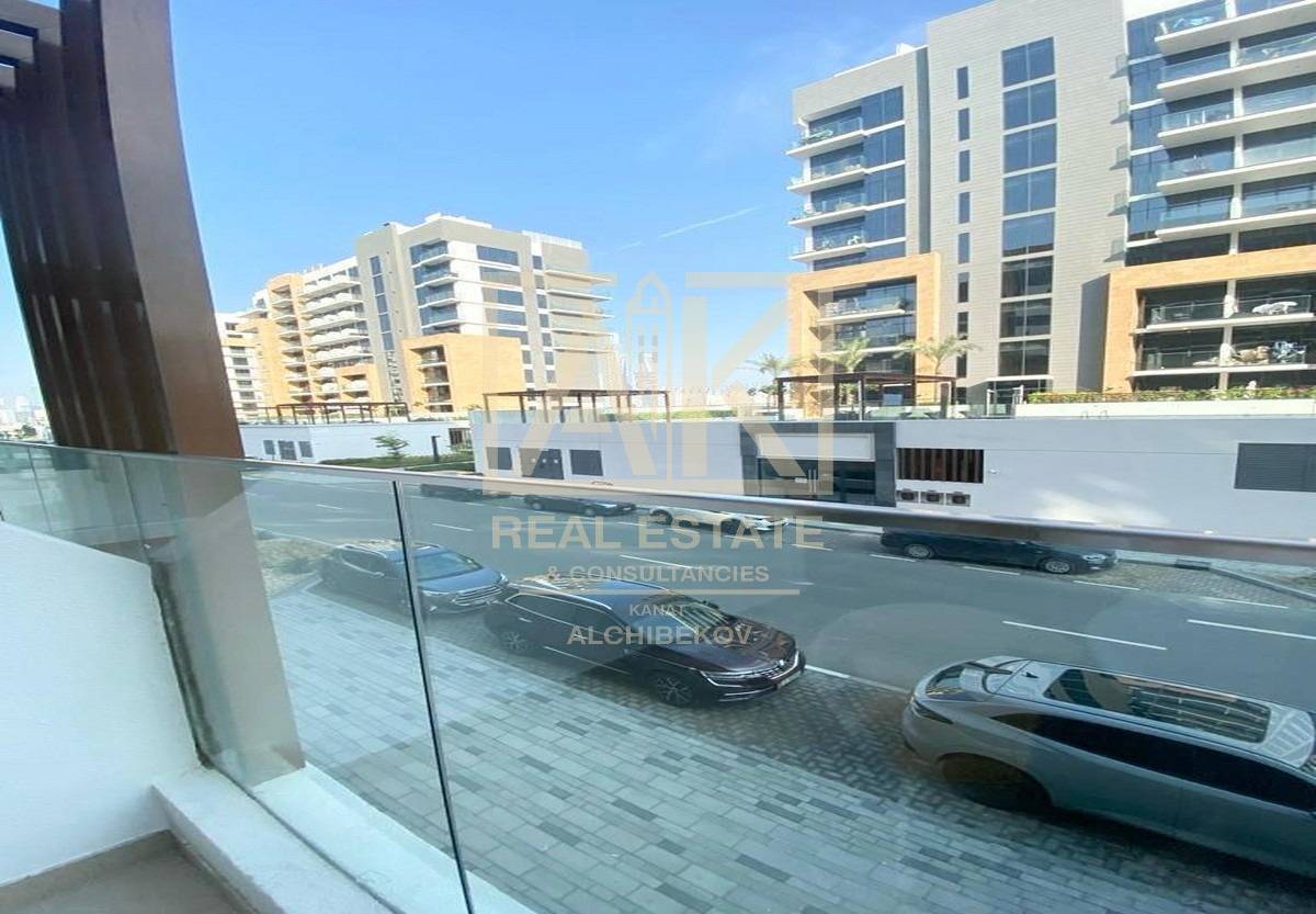 Furnished | Spacious | Azizi Riviera 17