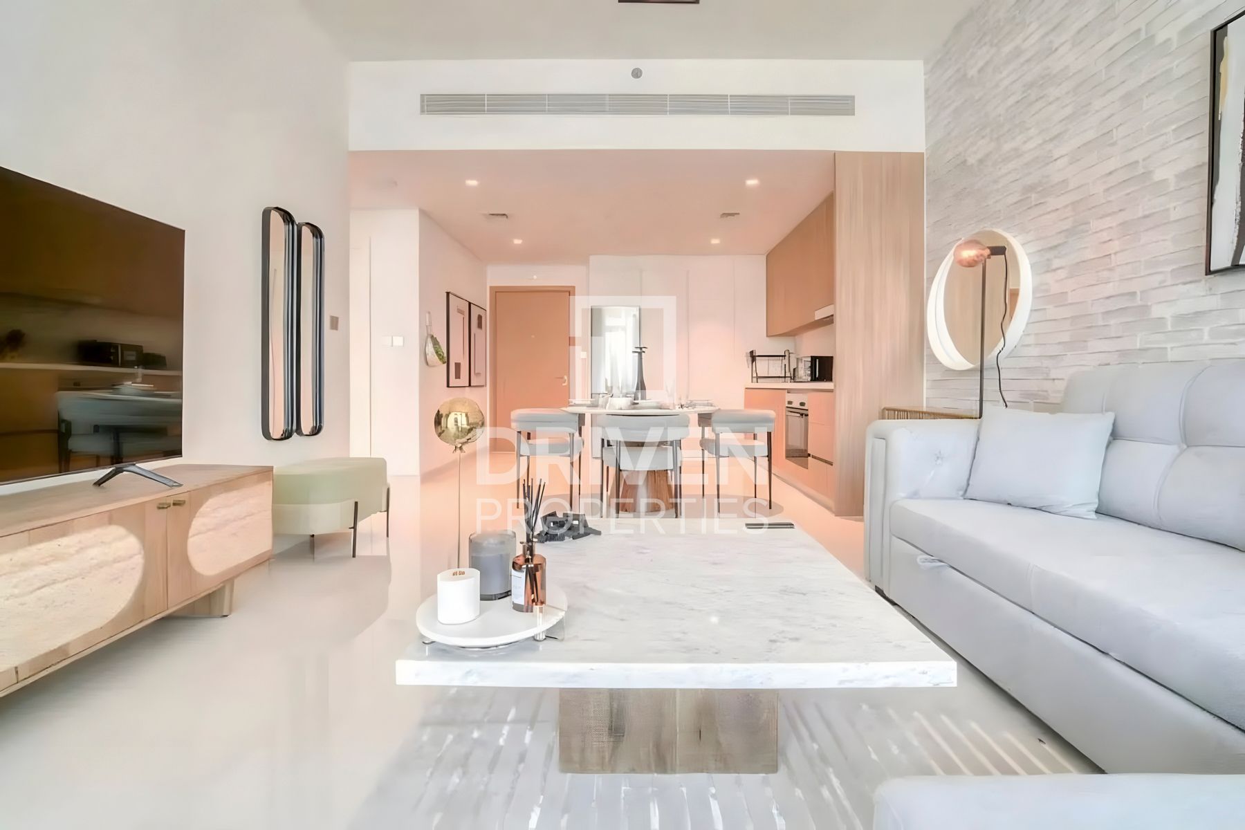 High Floor Apt | Fully Furnished | Beach Access