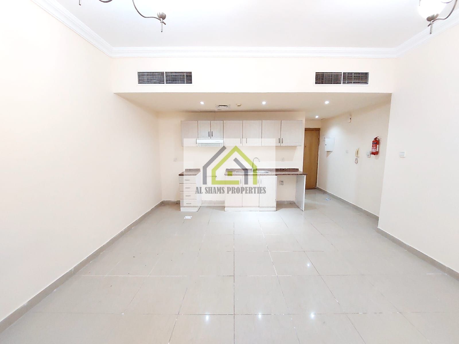 GET SPACIOUS BIG SIZE STUDIO FOR FAMILY JUST OPPOSITE OF SAHARA