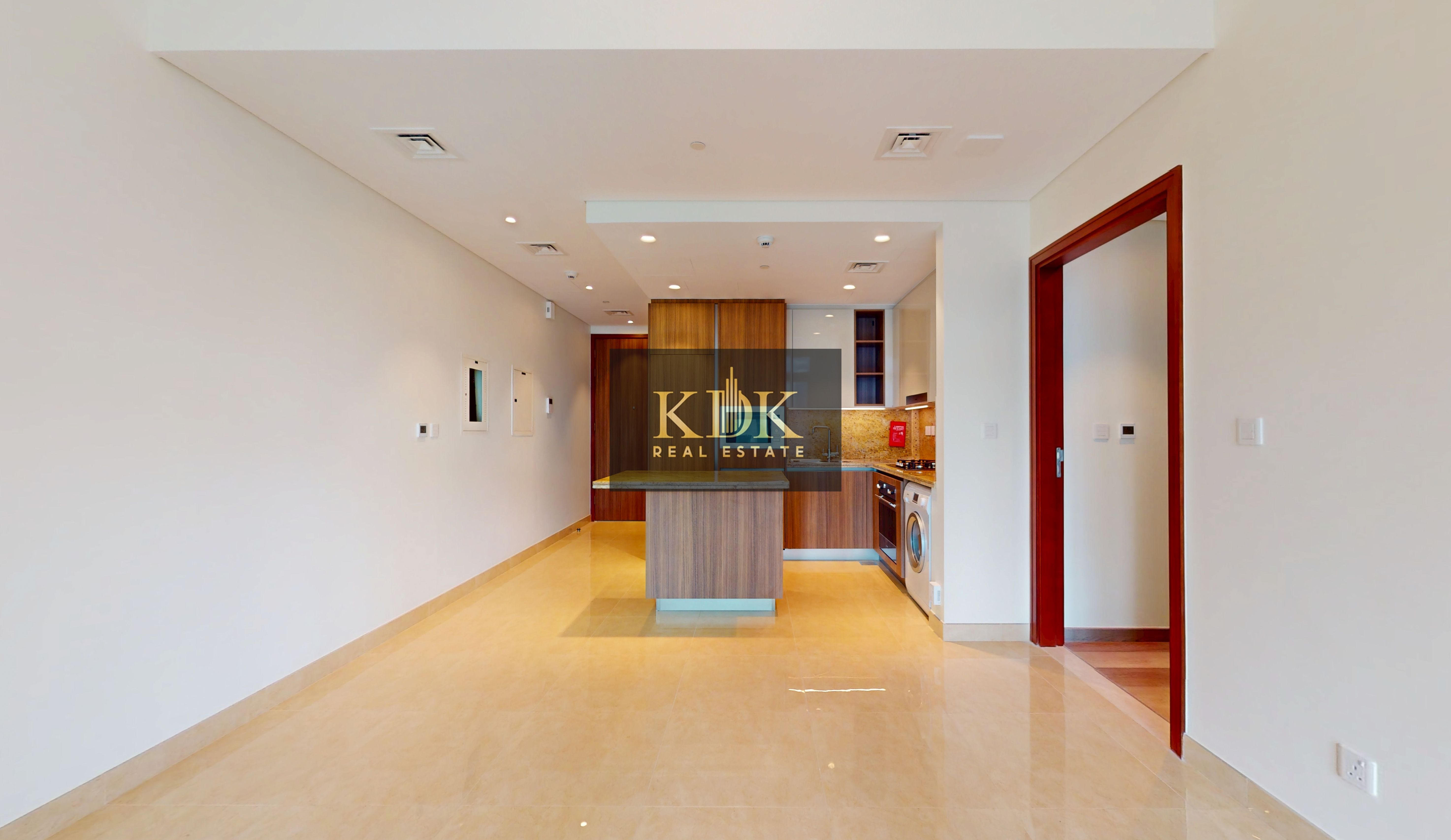 1 Bedroom Apartment | Imperial Avenue | Balcony | Downtown & Canal View