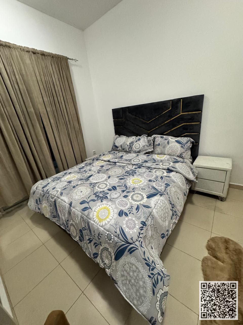 Fully furnished one-bedroom apartment with elegant and tidy furnishings for monthly rent in Al Nuaimiya 3, City Centre. All bills and internet