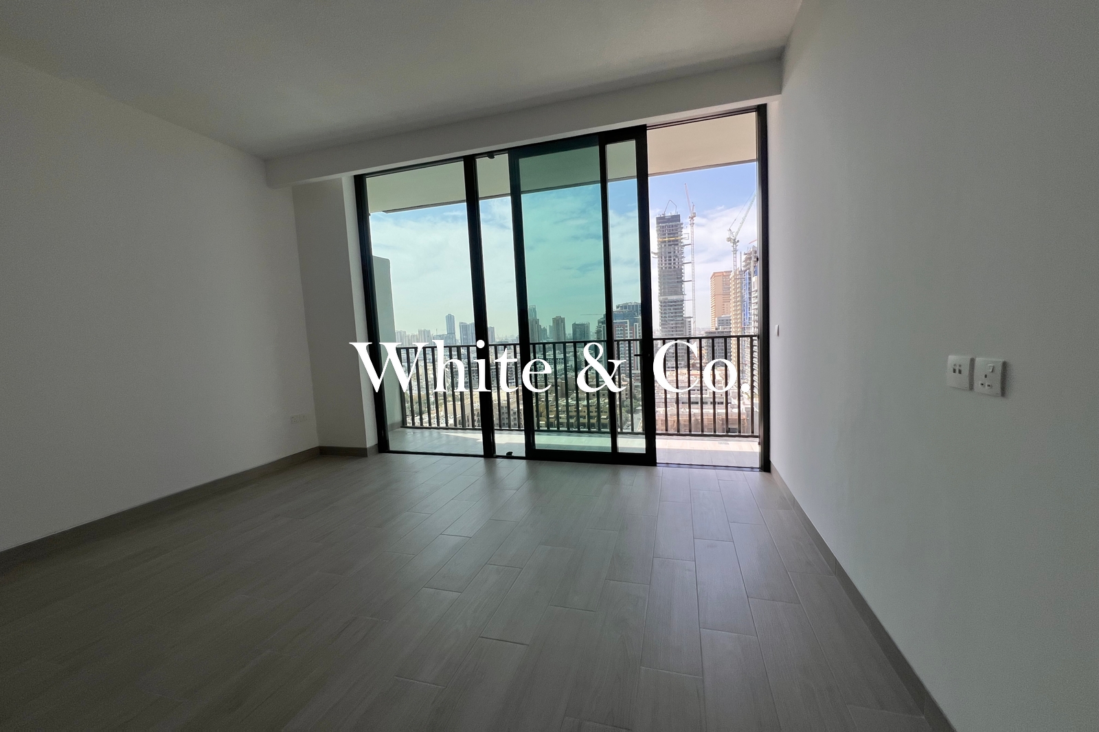 Brand New | Ready To Move In | Premium Unit