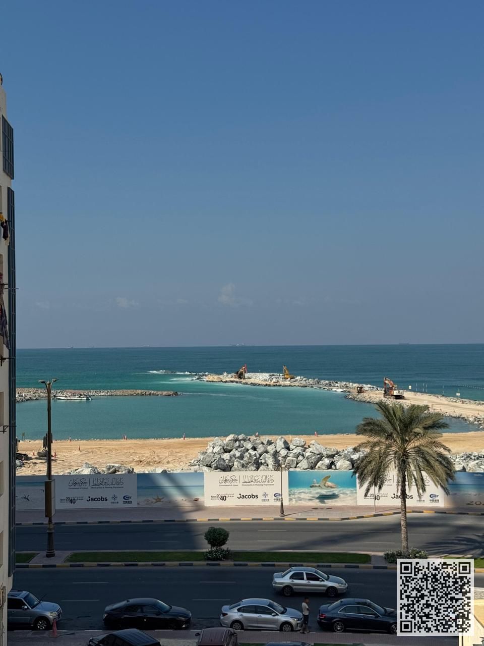 Luxury 1-Bedroom Apartment for Monthly Rent in Corniche Ajman – Experience the finest lifestyle! Fully furnished 1-bedroom apartment with brand-n