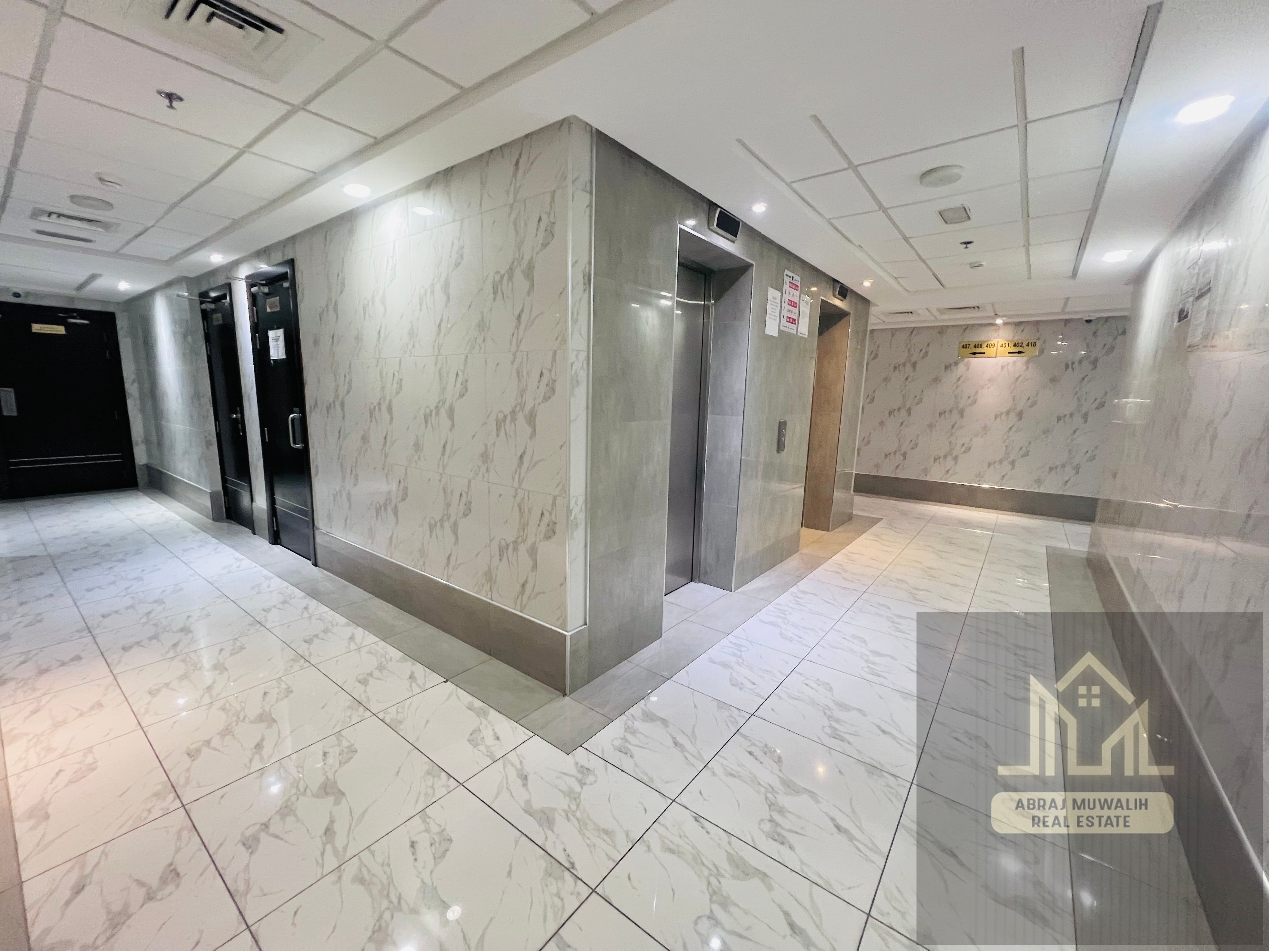 Direct Oner Ready To Move 3 Bhk With Big Balcony Open Veiw