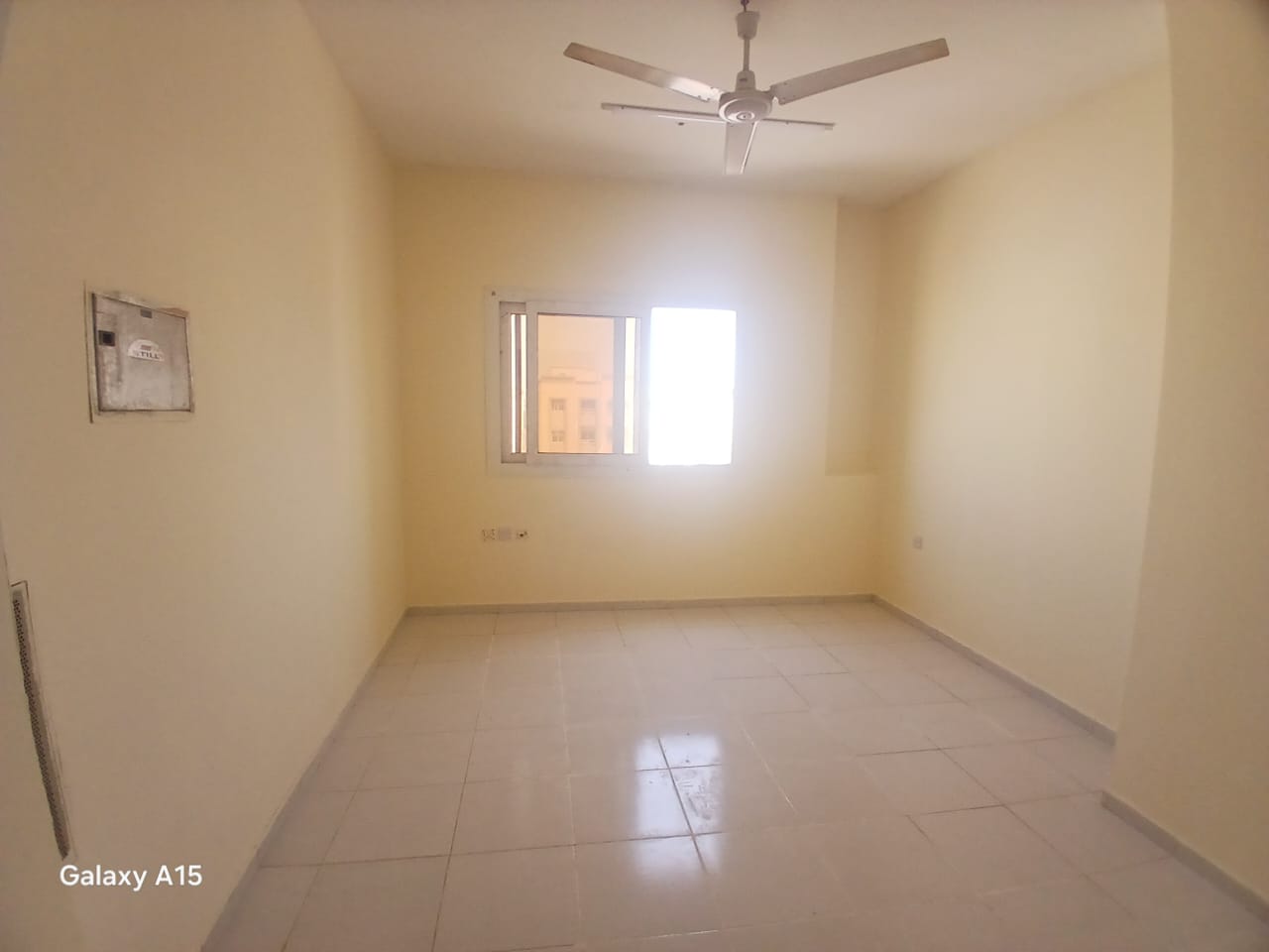 SPECIOUS BRIGHT STUDIO SIDE KITCHEN FOR FAMILY ONLY READY TO MOVE NEAR EMBASSADOR SCHOOL 21K FINAL