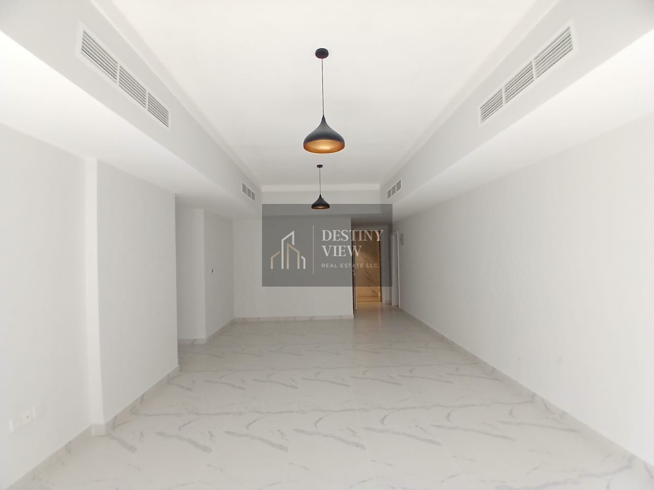 Bright 2BHK Apartment | Balcony | 3 Bathrooms | Parking Available