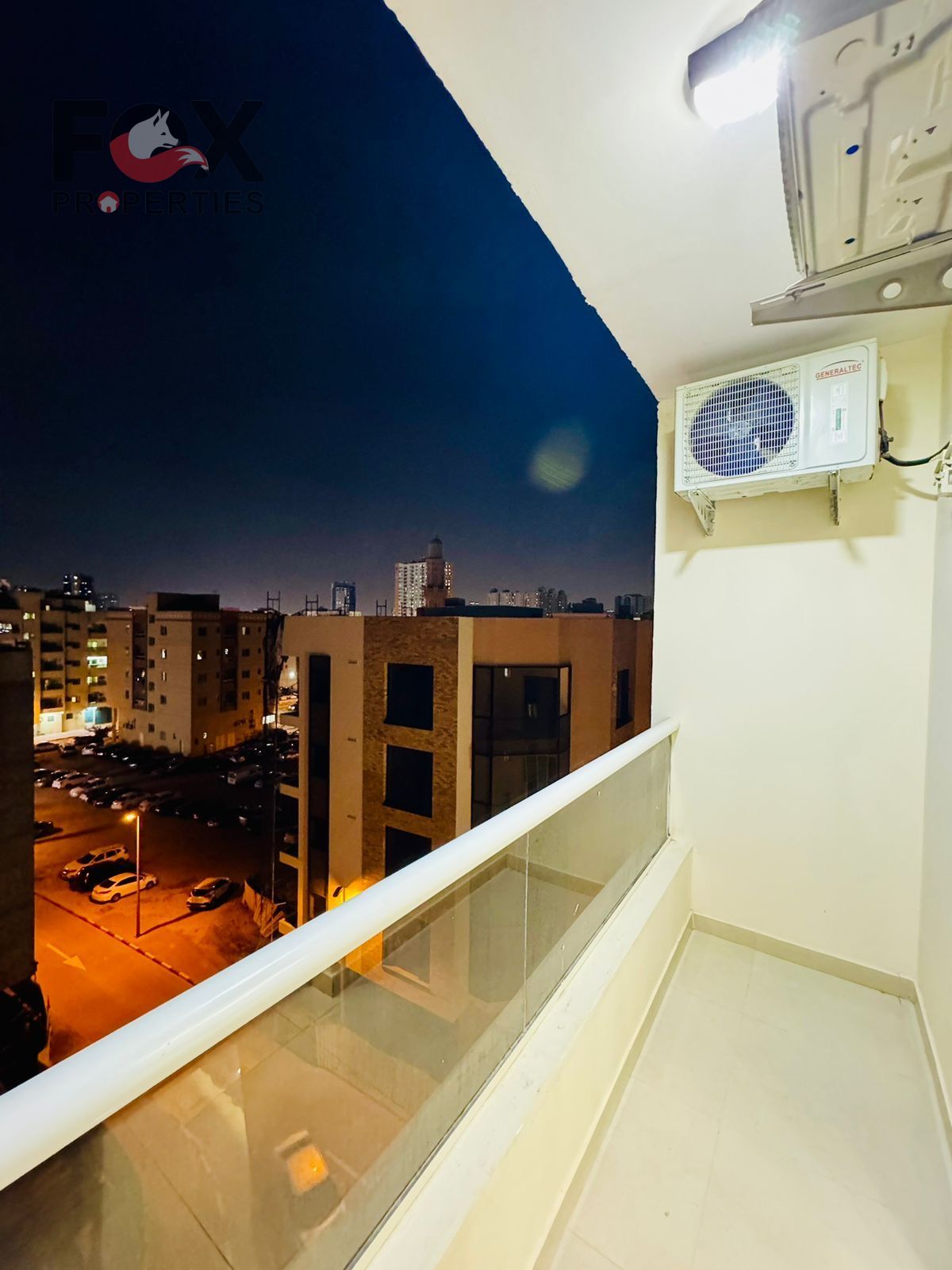 2-Bedroom Apartment with Living Room and Balcony on the Corniche – Fully Furnished, 2 Bathrooms, Central AC