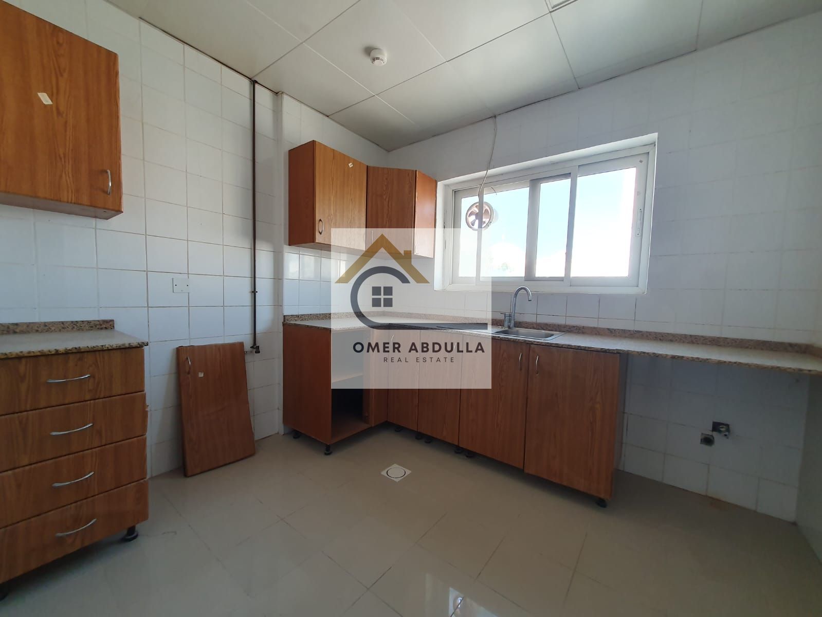 Spacious | Master Bedroom | Old Muwaileh | Ideal for Bachelors