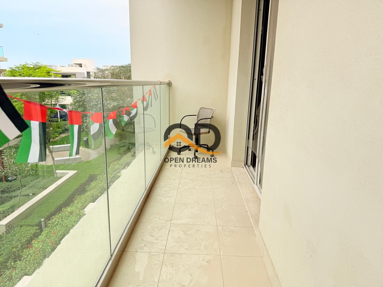 Spacious 2 BHK with 2 Parkings