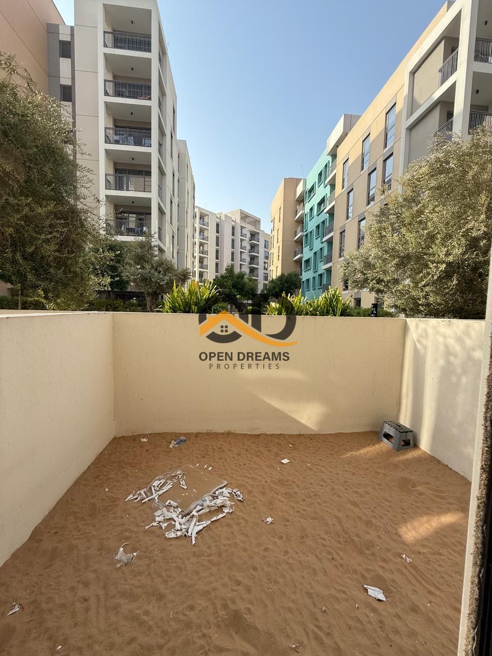 Spacious Studio With Garden