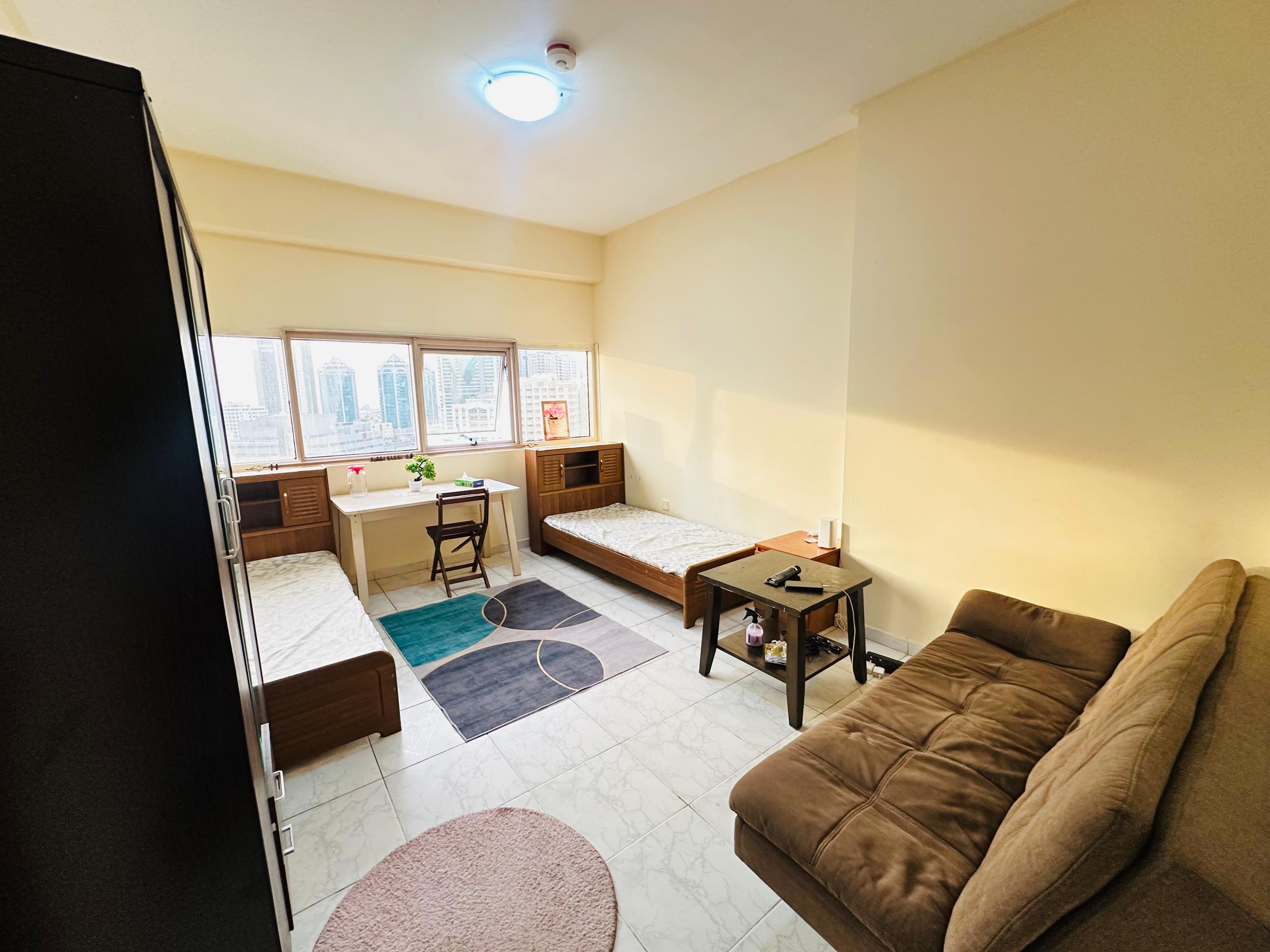 1 BHK FULLY FURNISHED APARTMENT AVAILABLE ON MONTHLY BASIS