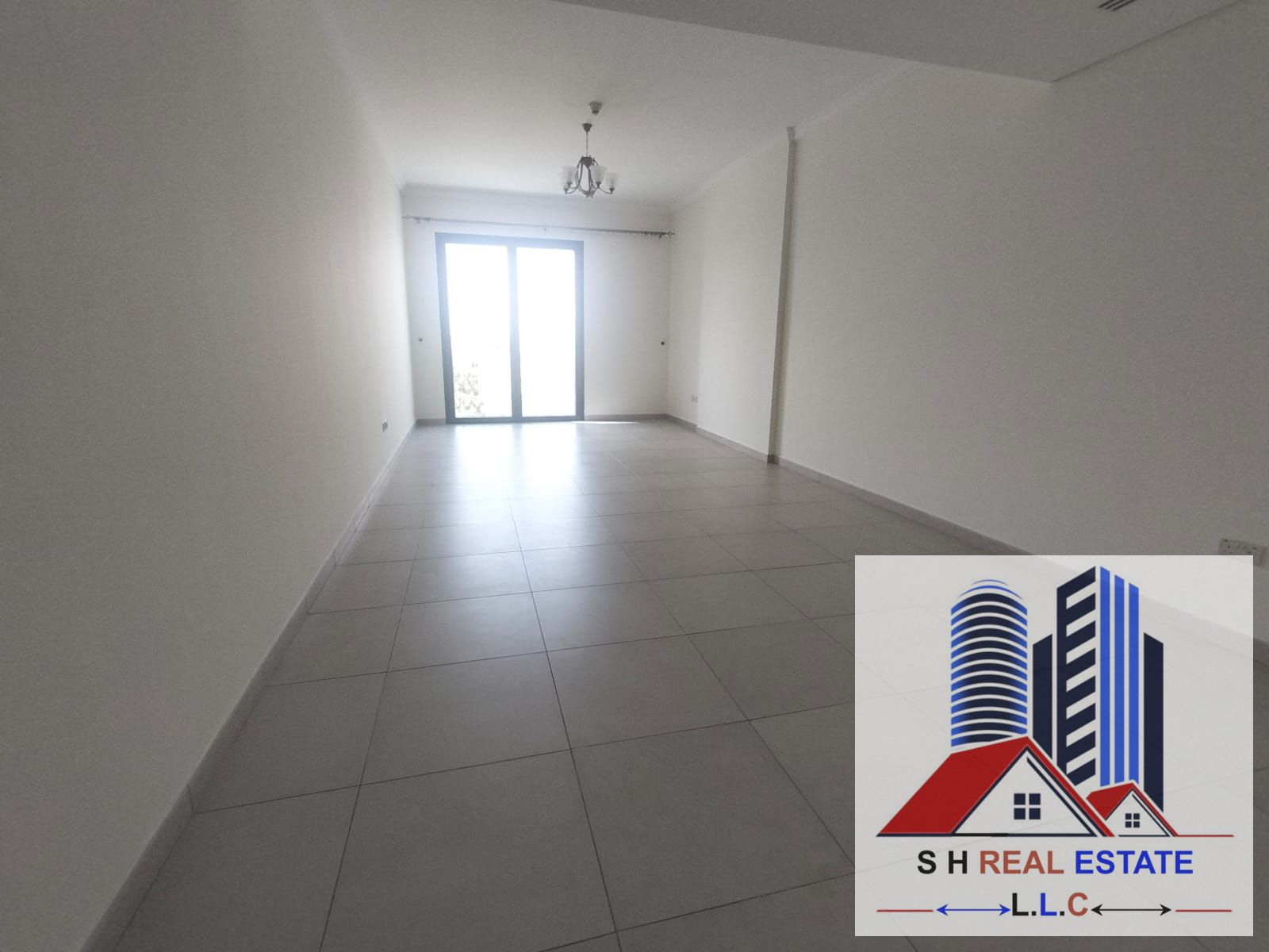 SPECIOUS 2BHK WITH ALL AMENTIES JUST 115K IN MIRDIF HILLS