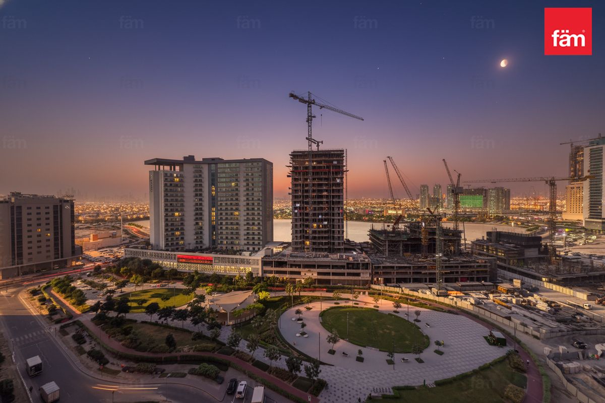 Private Pool | Mid Floor | Clean+Spacious