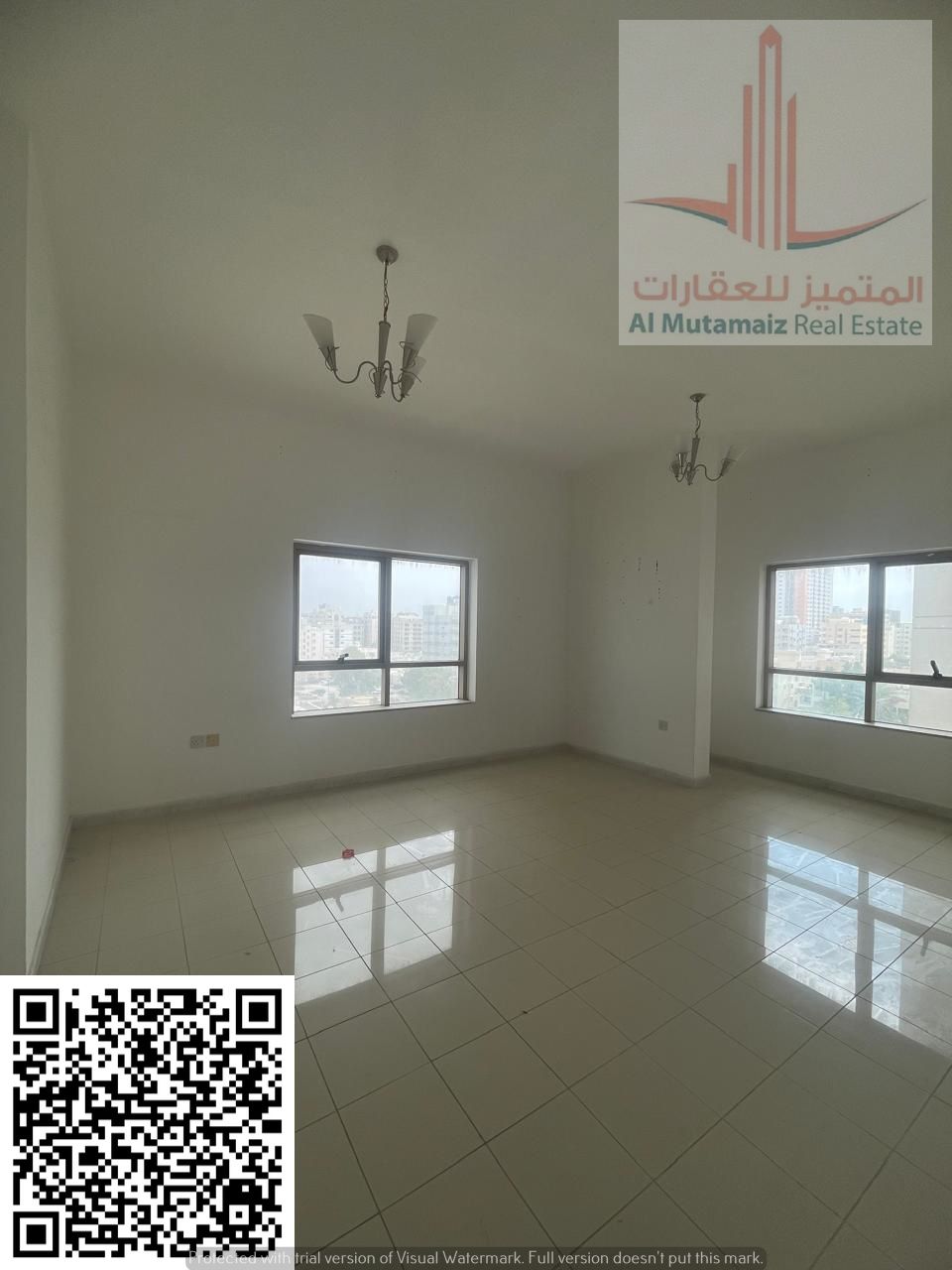 Two bedrooms and a living room with a sea view / two bathrooms and a spacious kitchen