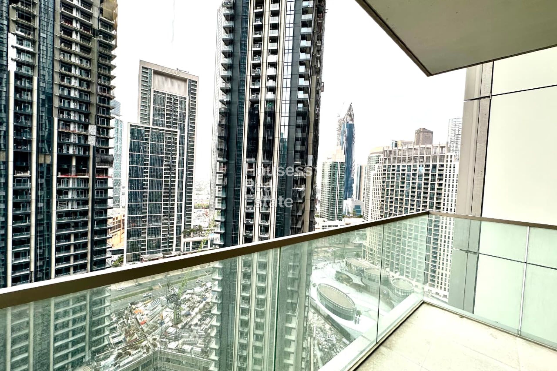Downtown Living | 1BR with Balcony | Grande Tower