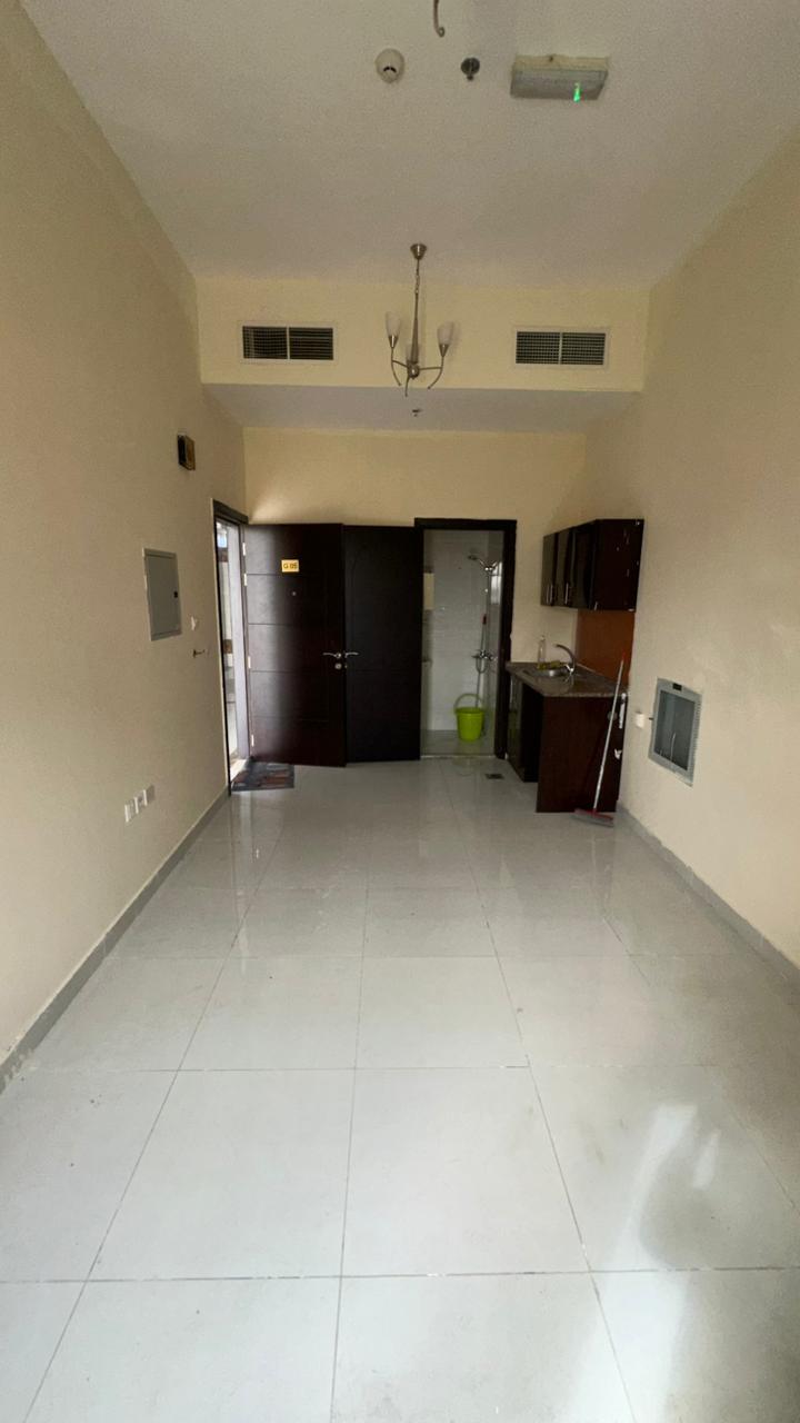 Brand New Studio for Annual Rent in Al Jurf 3 – Ajman | First Tenant Great opportunity to rent a brand new studio (first tenant) with a spacious l