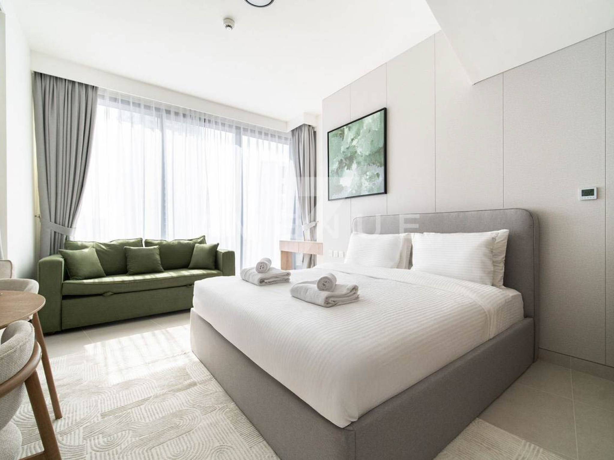 Fully Furnished I Great Location I Vacant