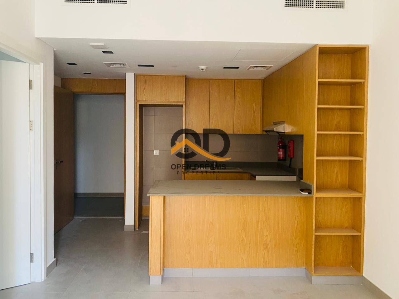 Specious 1BR with Stunning view and Balcony