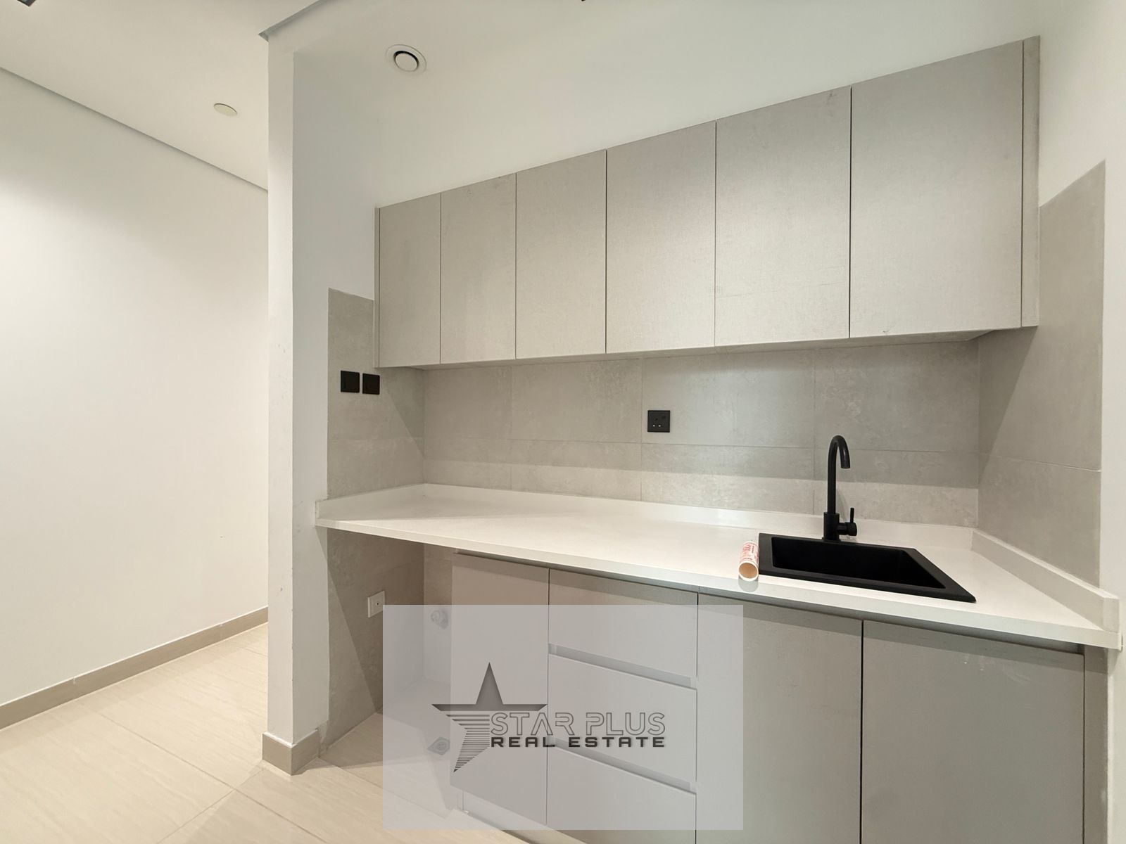 BRAND NEW LUXURY SPACIOUS 3 BEDROOM + MAIDS ROOM WITH CLOSED KITCHEN HAVING GYM AND PARKING.