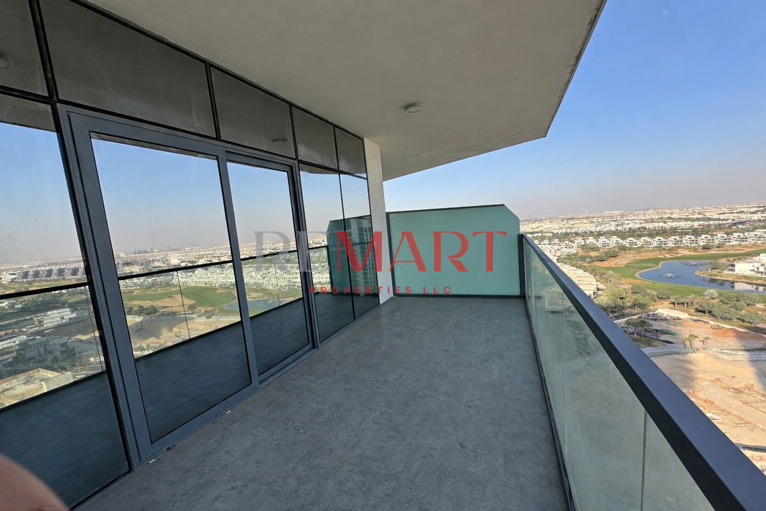 1BR + StudyRoom - Golf Facing - High Floor