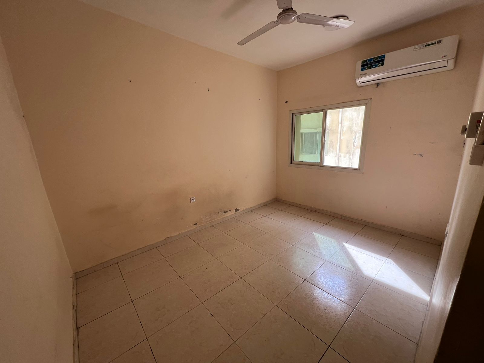 One bedroom and living room - lowest prices - large area - separate living room - prime location - family accommodation