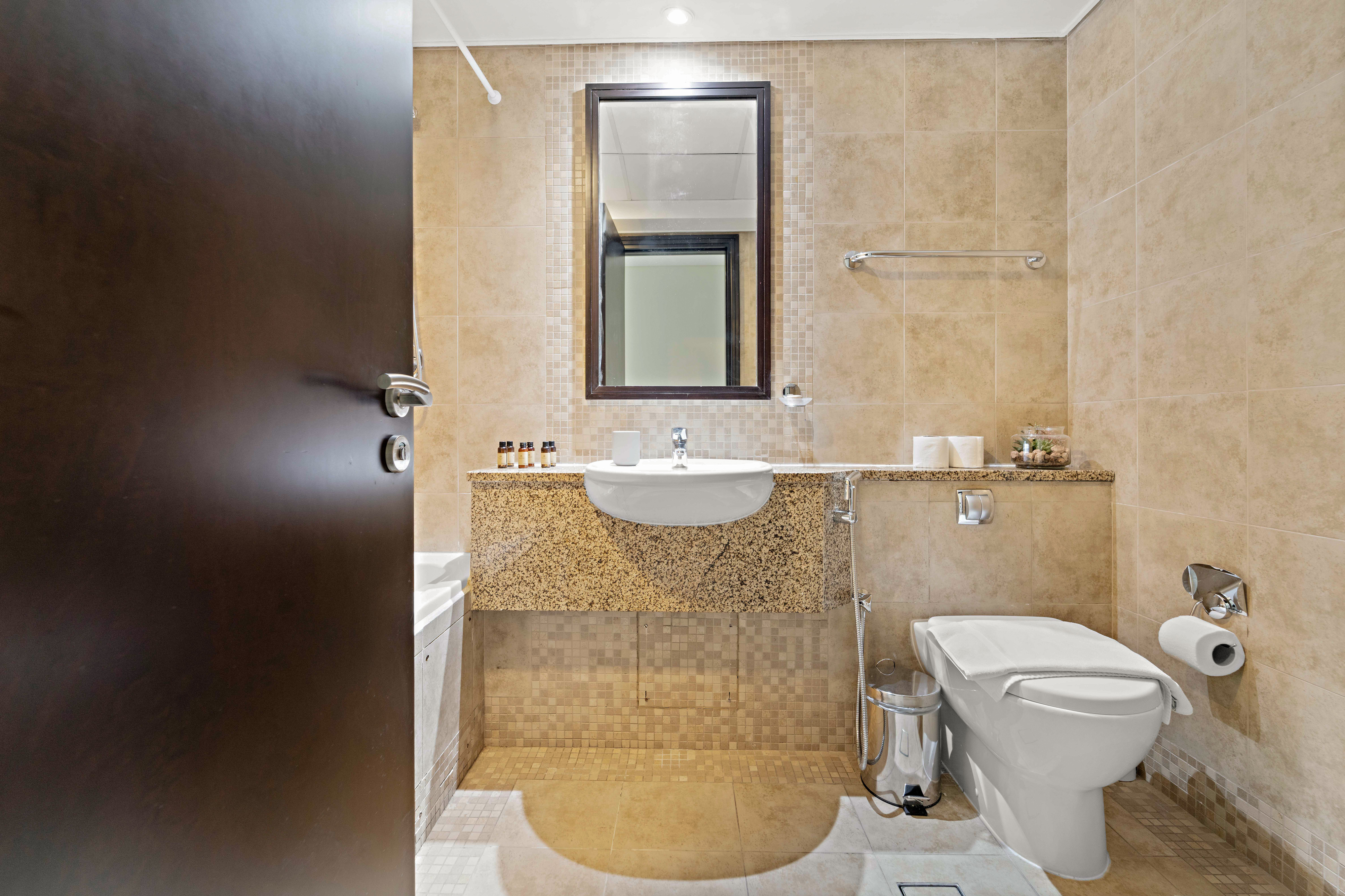 Spacious 2BR in Sky Gardens DIFC | Flexible Yearly Lease