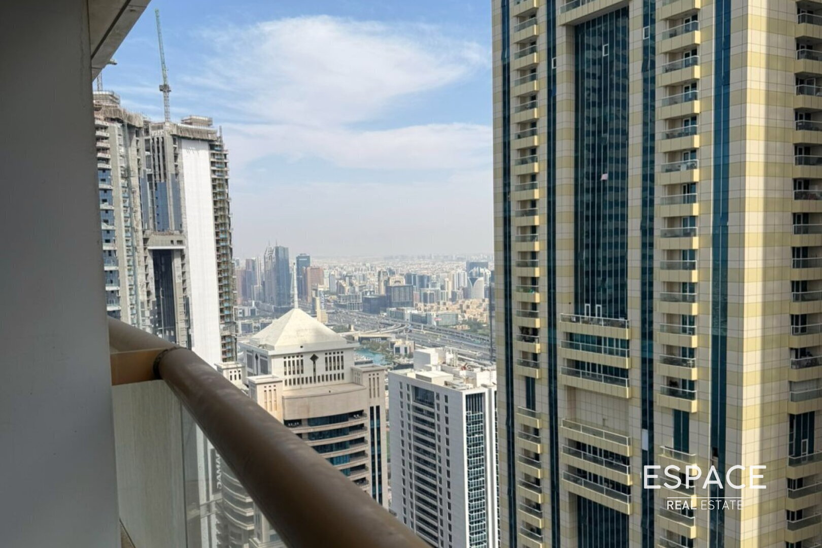 1 Bedroom | Unfurnished | High Floor