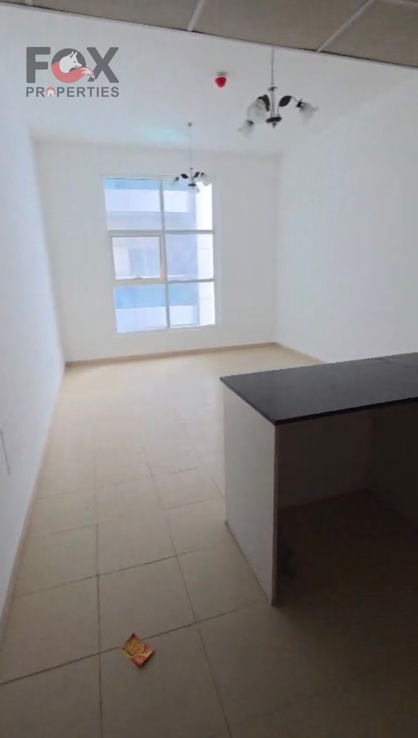 Annual Rent: 1-Bedroom Apartment (Unfurnished) in a Prime Location in Ajman Location: City Tower, Naeemiyah 3, Ajman, opposite Grand Mall, close to essential services, malls, and transport.