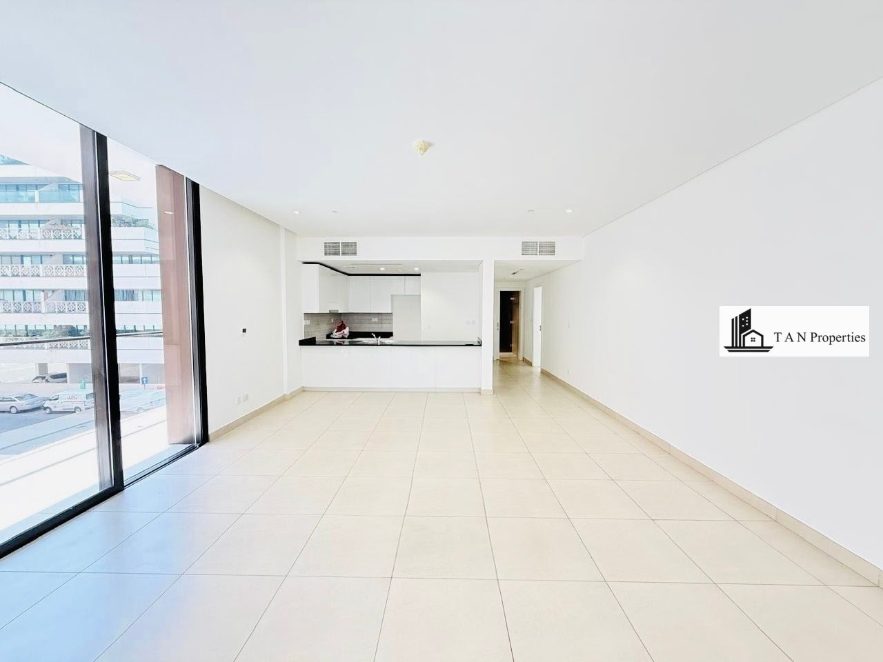 READY TO MOVE || CHILLER FREE || LUXURIOUS 2BHK APARTMENT WITH HUGE BALCONY