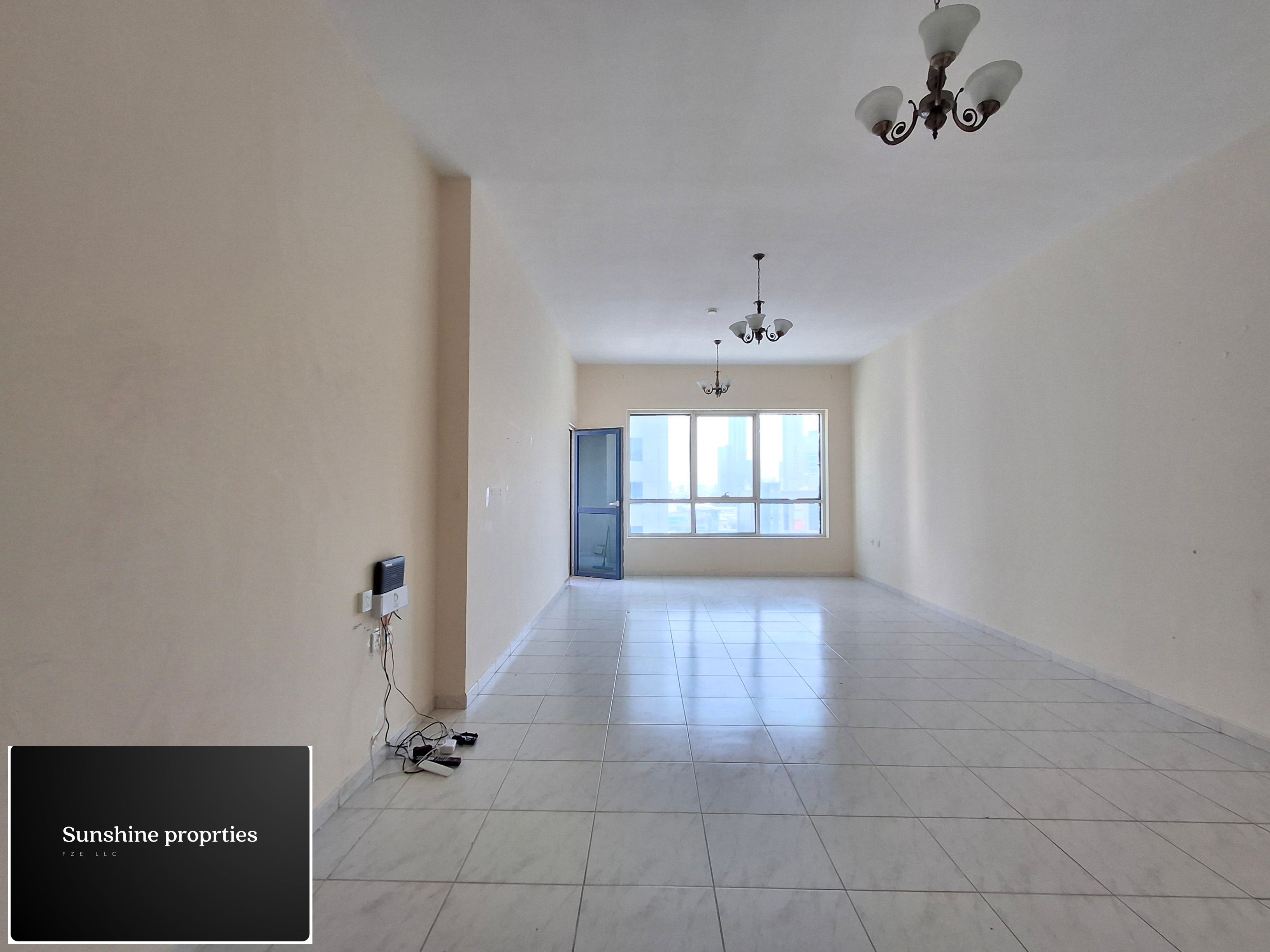 Spacious Size 3Bhk With Balcony Wardrobes Maidsroom Free Covered Parking