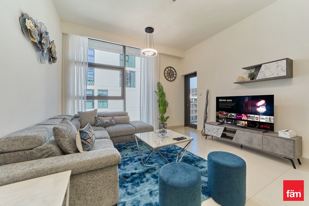 Ready to Move in | Prime Location | Furnished 1BR