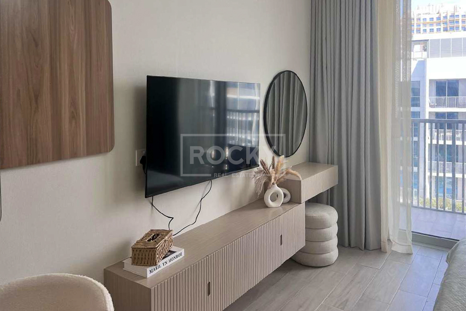 Premium Fully Furnished Studio | Pets Allowed