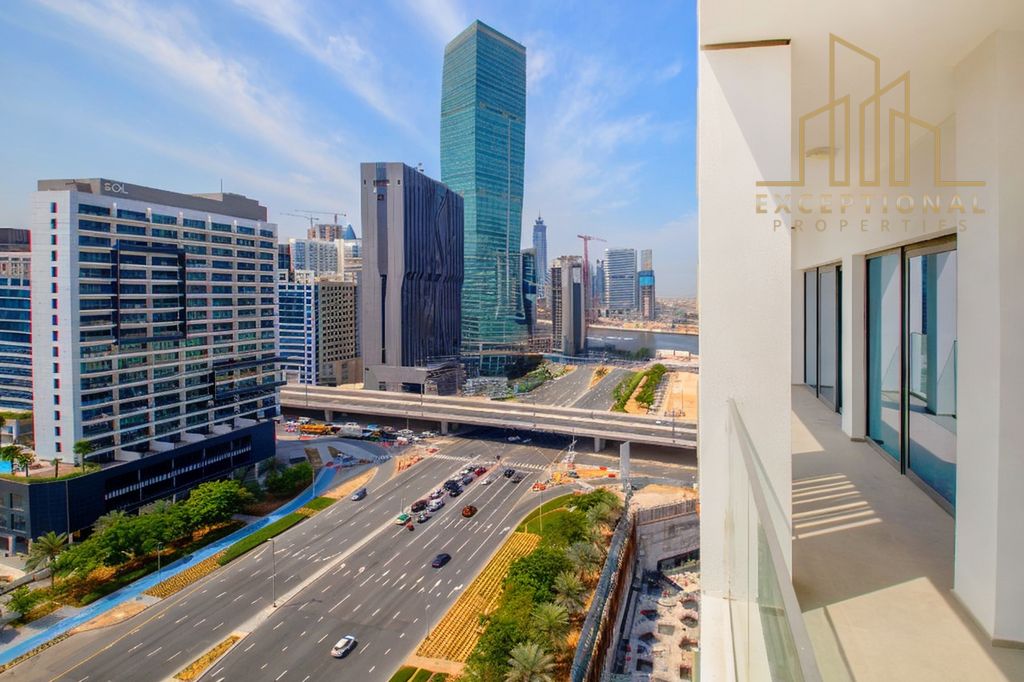 Furnished 2BR || Bright & Spacious || Vacant